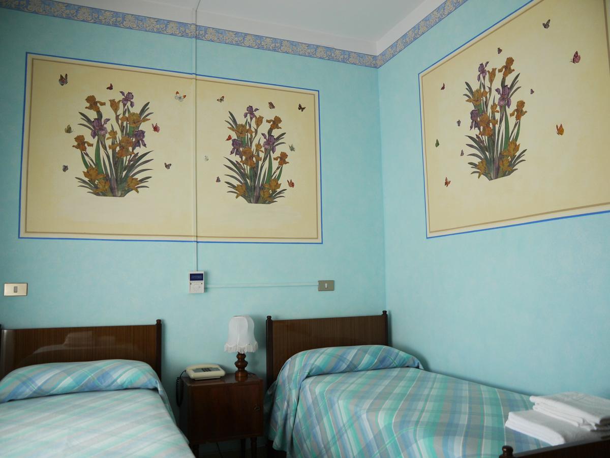 Hotel Lidia *